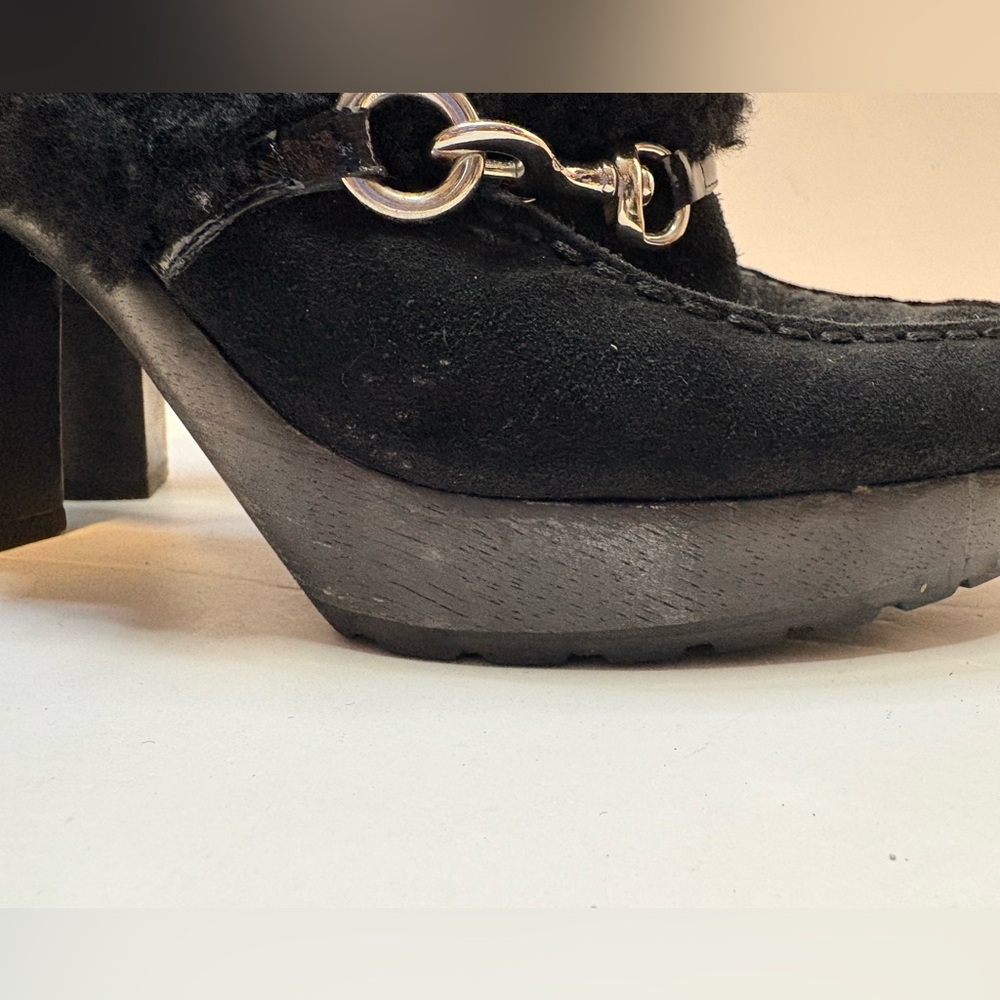 Coach Idyle Platform Mules in Black Suede and Faux-Shearling with Chain - Picture 10 of 16